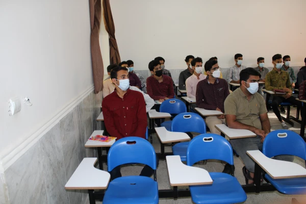 آغاز آموزش حضوری در پردیس های استان هرمزگان به روایت تصویر 4