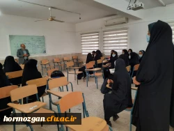 آغاز آموزش حضوری در پردیس فاطمه الزهرا (س)  بندرعباس به روایت تصویر
 5