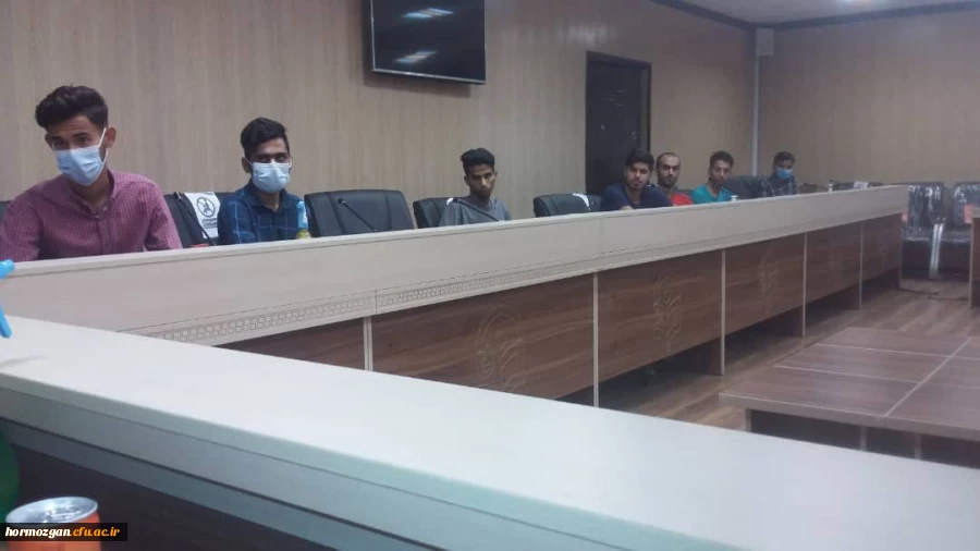 جلسه سرپرستان سراهای پردیس شهید بهشتی با نمایندگان سراها به روایت تصویر 3