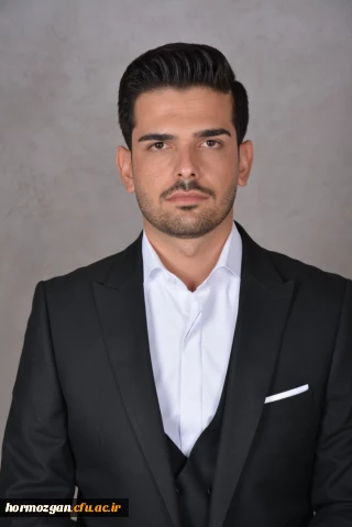 گفتاری ازآقای مجید باقری ،دانش آموخته ممتاز رشته مشاوره دانشگاه فرهنگیان هرمزگان (ورودی 93) و فعال حوزه فرهنگی،اجتماعی در دوره دانشجویی