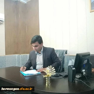 گفتاری ازآقای رحیم سالاری ،دانش آموخته ممتاز رشته علوم تربیتی دانشگاه فرهنگیان هرمزگان (ورودی 91 ) و فعال حوزه فرهنگی،اجتماعی در دوره دانشجویی