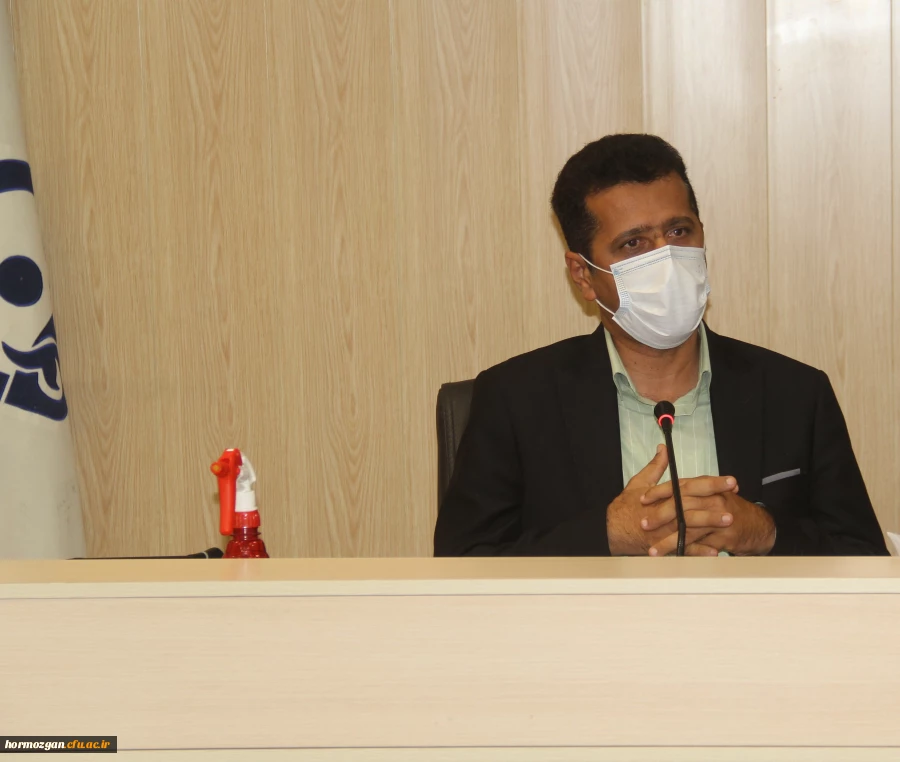  دومین نشست شورای مدیریت دانشگاه فرهنگیان هرمزگان برگزار شد. 3