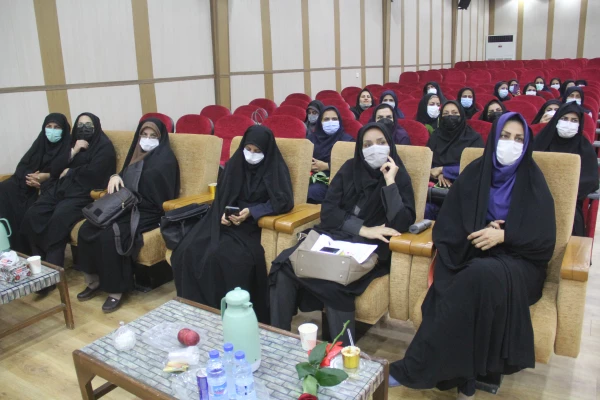 آیین گرامیداشت دهه سرآمدی آموزش در دانشگاه فرهنگیان هرمزگان 9