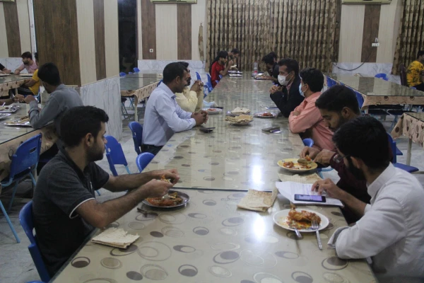 حضور سرپرست مدیریت امورپردیس های استان هرمزگان در جمع دانشجویان ساکن در سراهای دانشجویی پردیس شهید بهشتی 5