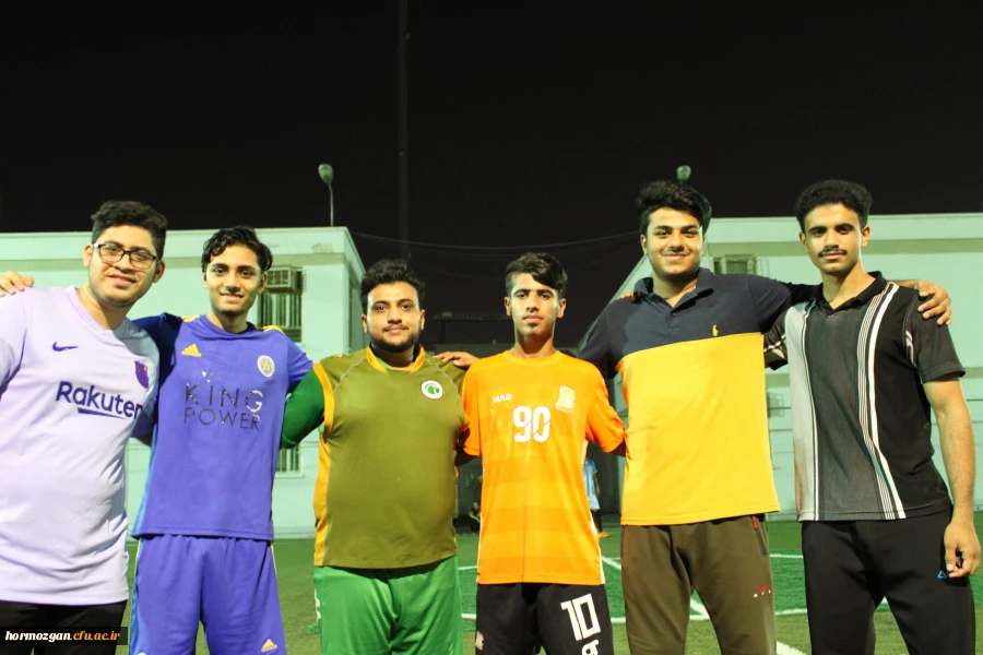  اختتامیه مسابقات فوتبال جام رمضان و هفته سراهای دانشجویی به  ( روایت تصویر ) 3