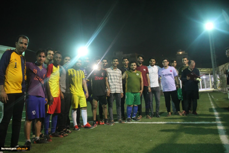 اختتامیه مسابقات فوتبال جام رمضان و هفته سراهای دانشجویی به  ( روایت تصویر ) 8