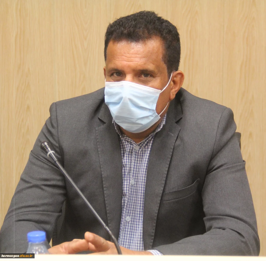 تجلیل از همکاران بازنشسته سال 1400 و 1401  دانشگاه فرهنگیان هرمزگان 4