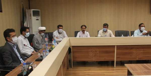 تجلیل از همکاران بازنشسته سال 1400 و 1401  دانشگاه فرهنگیان هرمزگان 15