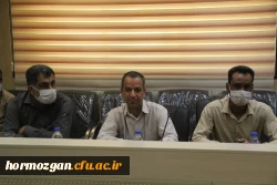 تجلیل از همکاران بازنشسته سال 1400 و 1401  دانشگاه فرهنگیان هرمزگان 14