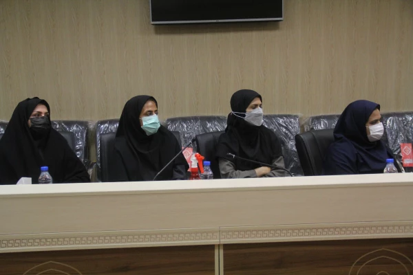 تجلیل از همکاران بازنشسته سال 1400 و 1401  دانشگاه فرهنگیان هرمزگان 11