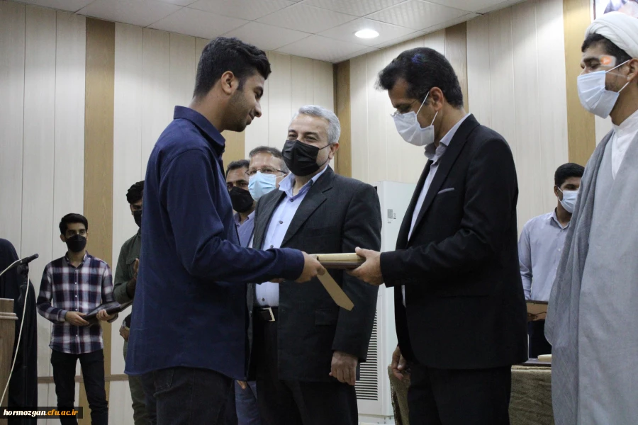 یادواره شهدای دانشجومعلم در دانشگاه فرهنگیان هرمزگان 11