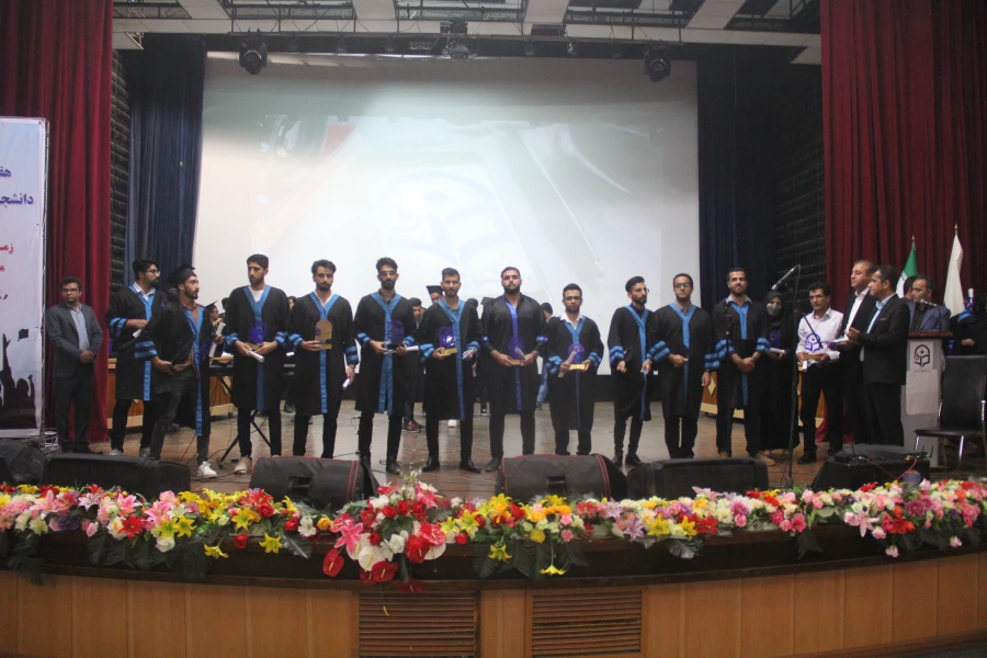 هفتمین آیین دانش آموختگی دانشجویان دانشگاه فرهنگیان هرمزگان برگزارشد. 20