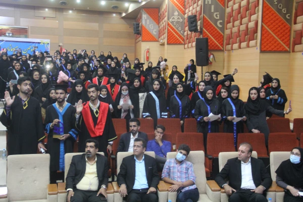 هفتمین آیین دانش آموختگی دانشجویان دانشگاه فرهنگیان هرمزگان برگزارشد. 23