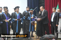 هفتمین آیین دانش آموختگی دانشجویان دانشگاه فرهنگیان هرمزگان برگزارشد. 37