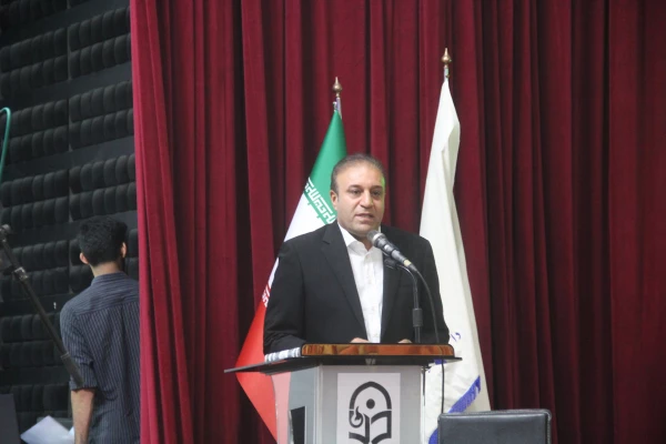 هفتمین آیین دانش آموختگی دانشجویان دانشگاه فرهنگیان هرمزگان برگزارشد. 40