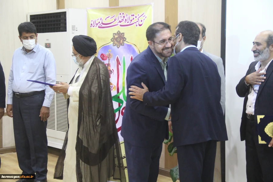 آیین تکریم و معارفه  سرپرست مدیریت امور پردیس های استان هرمزگان 25