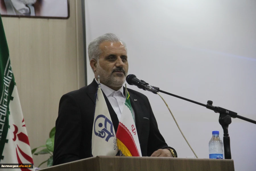 آیین تکریم و معارفه  سرپرست مدیریت امور پردیس های استان هرمزگان 32