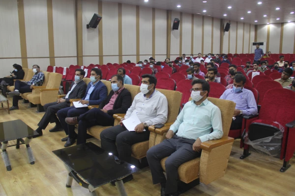 مراسم آیین افتتاحیه دوره آمادگی آموزشی ، فرهنگی ، تربیتی و اعتقادی دانشجویان ورودی 98 دانشگاه فرهنگیان هرمزگان 5