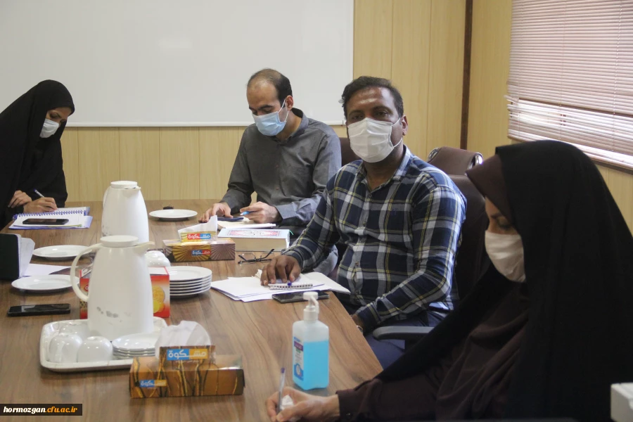 نخستین نشست شورای بهبود کیفیت دانشگاه فرهنگیان هرمزگان 5