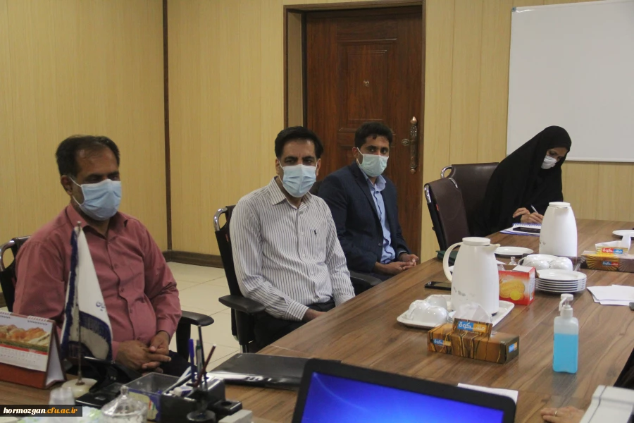 نخستین نشست شورای بهبود کیفیت دانشگاه فرهنگیان هرمزگان 4