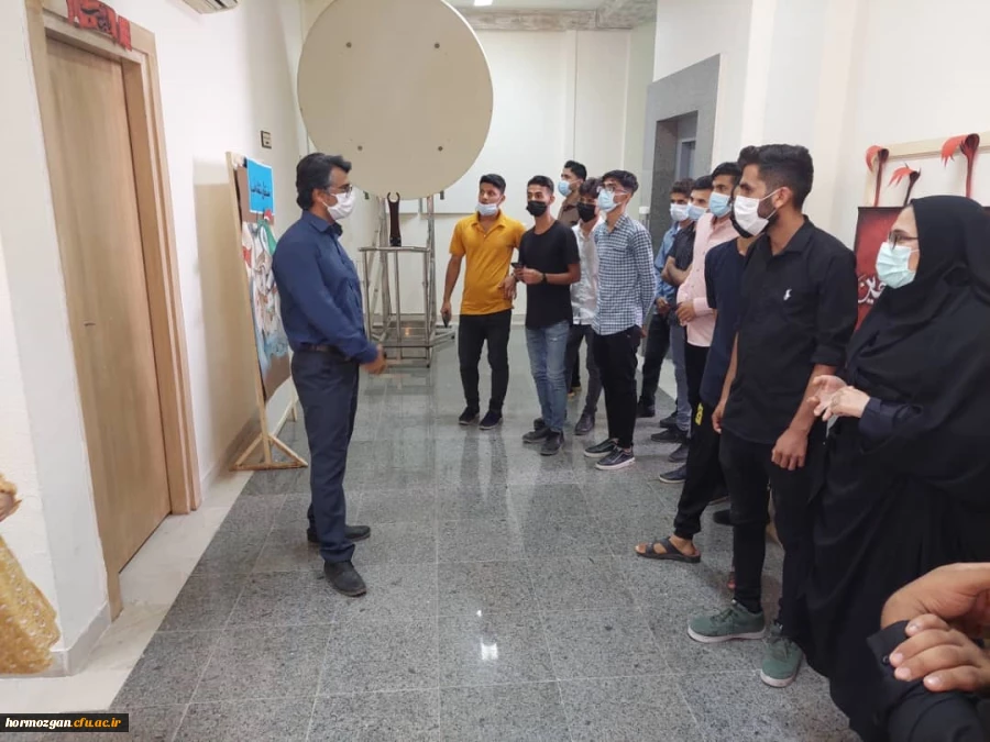 بازدیدهای علمی دانشجویان ورودی 98 پردیس شهید بهشتی و فاطمه الزهرا از پارک علم و فناوری هرمزگان، کانون پرورش فکری کودکان و نوجوانان و اداره کل حفاظت محیط زیست  10