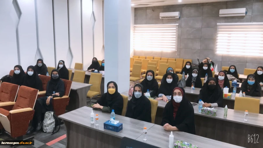 بازدیدهای علمی دانشجویان ورودی 98 پردیس شهید بهشتی و فاطمه الزهرا از پارک علم و فناوری هرمزگان، کانون پرورش فکری کودکان و نوجوانان و اداره کل حفاظت محیط زیست  14