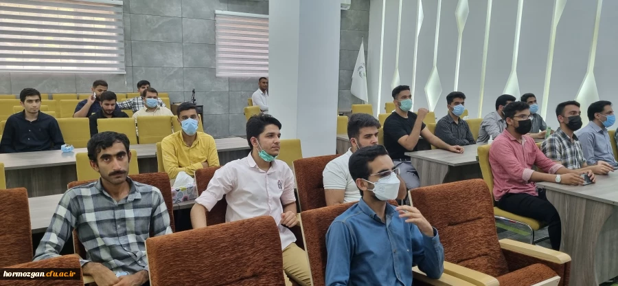 بازدیدهای علمی دانشجویان ورودی 98 پردیس شهید بهشتی و فاطمه الزهرا از پارک علم و فناوری هرمزگان، کانون پرورش فکری کودکان و نوجوانان و اداره کل حفاظت محیط زیست  2