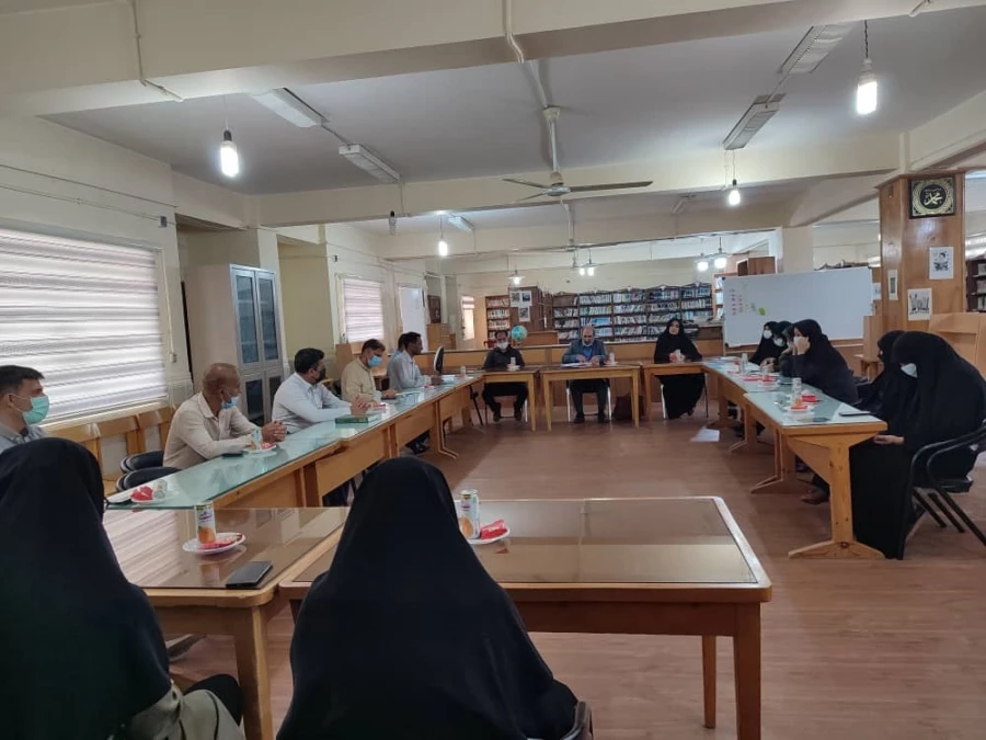 نشست شورای اداری در پردیس فاطمه الزهرا (س) 2