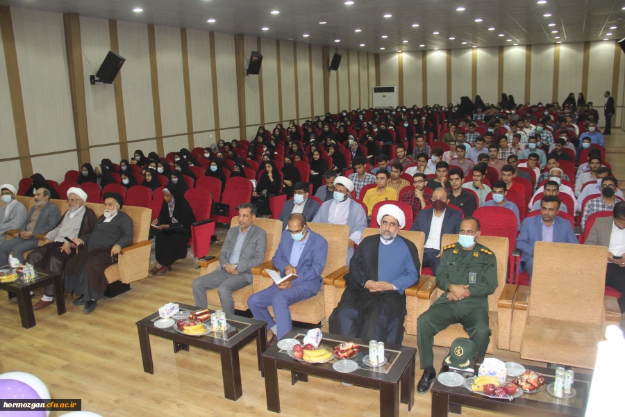  برگزاری آیین استقبال از نو دانشجو معلمان ورودی 1401 دانشگاه فرهنگیان هرمزگان 16