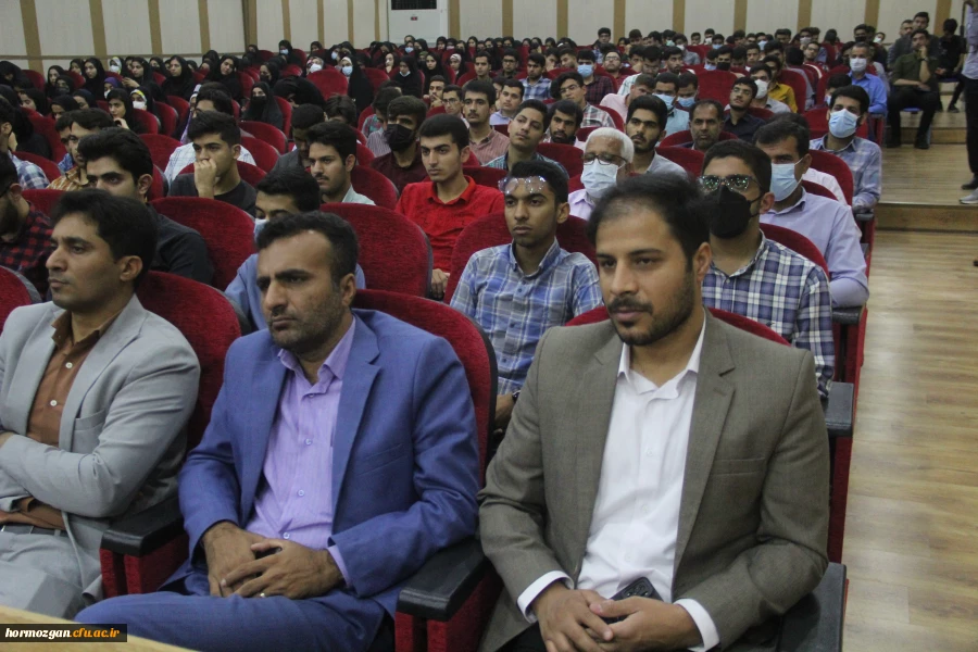  برگزاری آیین استقبال از نو دانشجو معلمان ورودی 1401 دانشگاه فرهنگیان هرمزگان 24