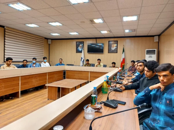 کارگاه  ((سرنوشت علوم تربیتی پس از کارشناسی )) در سالن کنفرانس پردیس شهید بهشتی با حضور دانشجویان توسط انجمن علوم تربیتی   برگزار گردید 7