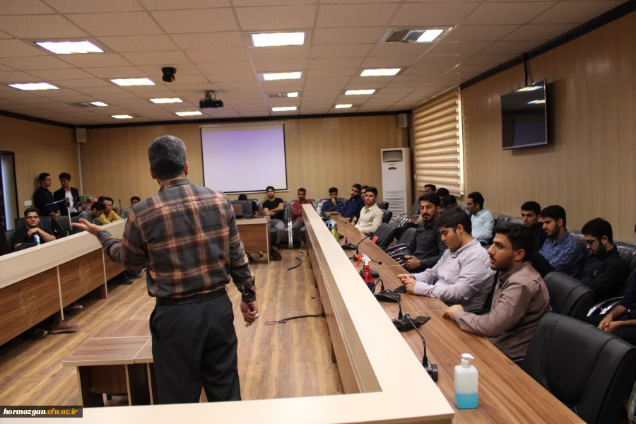   کارگاه آشنایی با نسل ( زد) Z  با همکاری انجمن اسلامی دانشجویان مستقل و دانشگاه فرهنگیان هرمزگان  4