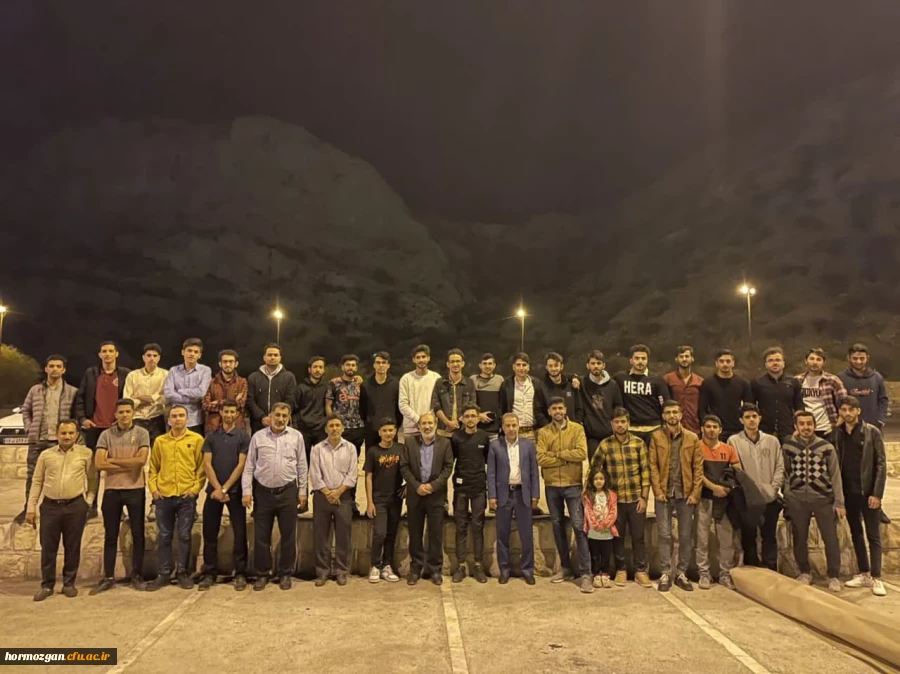  اردوی علمی  آموزشی و تفریحی آبگرم گنو دانشجو معلمان دانشگاه فرهنگیان هرمزگان 2