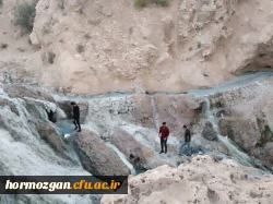  اردوی علمی  آموزشی و تفریحی آبگرم گنو دانشجو معلمان دانشگاه فرهنگیان هرمزگان 3