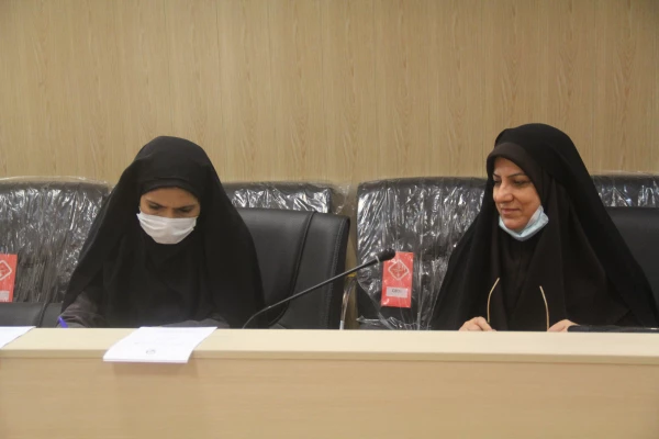  انتخاب چهارمین دوره مدیران گروه در دانشگاه فرهنگیان هرمزگان همزمان با سراسر کشور با حضور مدیر امور پردیس های استان و اعضای هیئت علمی و مدرسان رسمی دانشگاه برگزار گردید. 6