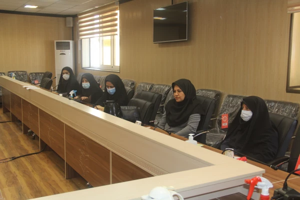  انتخاب چهارمین دوره مدیران گروه در دانشگاه فرهنگیان هرمزگان همزمان با سراسر کشور با حضور مدیر امور پردیس های استان و اعضای هیئت علمی و مدرسان رسمی دانشگاه برگزار گردید. 9