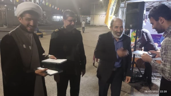 نمایشگاه کتاب ویژه آثار رهبر معظم انقلاب اسلامی در دانشگاه فرهنگیان هرمزگان 5