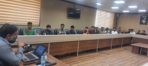 سلسله کارگاه های علمی - آموزشی آسیب های اجتماعی باموضوع پیشگیری از اعتیاد و با مشارکت پلیس مواد مخدر وکانون  همیاران سلامت توسط مرکز مشاوره دانشگاه فرهنگیان هرمزگان 5