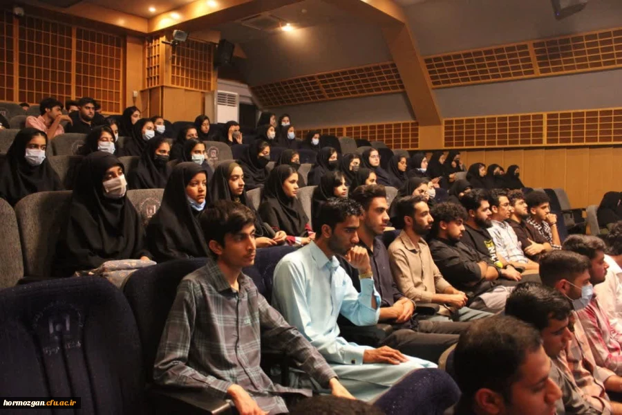 بزرگداشت دکتر خسرو خواجه با همکاری بنیاد ملی نخبگان و با تلاش معاونت آموزشی _ پژوهشی دانشگاه فرهنگیان هرمزگان 2