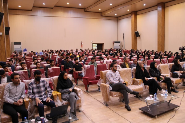  انجمن علمی علوم اجتماعی دانشگاه فرهنگیان هرمزگان، سلسله جلسات دوره ی نظریه های جامعه شناسی را با همکاری انجمن جامعه شناسی ایران برگزار گردید 9