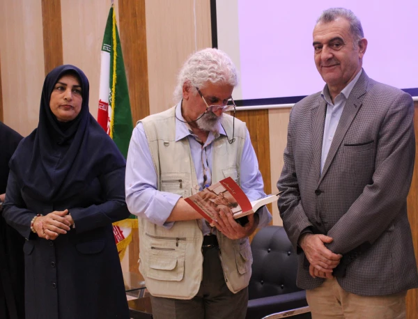  انجمن علمی علوم اجتماعی دانشگاه فرهنگیان هرمزگان، سلسله جلسات دوره ی نظریه های جامعه شناسی را با همکاری انجمن جامعه شناسی ایران برگزار گردید 4