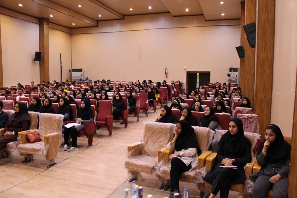  انجمن علمی علوم اجتماعی دانشگاه فرهنگیان هرمزگان، سلسله جلسات دوره ی نظریه های جامعه شناسی را با همکاری انجمن جامعه شناسی ایران برگزار گردید 10