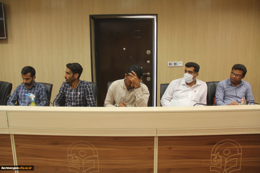 نشست صمیمانه پایانی سال 1401 با همکاران دانشگاه فرهنگیان هرمزگان : 12