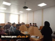 دوره آموزش امداد و نجات با همکاری سازمان هلال احمر  در دانشگاه فرهنگیان