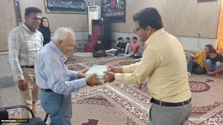 اردو یک روزه گروه آموزش جغرافیا دانشگاه فرهنگیان هرمزگان به شهرستان فین در استان هرمزگان  3