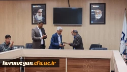 نشست دانشجویان رشته علوم تجربی با موضوع 