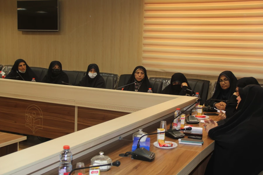 اولین جلسه راهبردی کانون بسیج اساتید واحد خواهران در پردیس شهید بهشتی دانشگاه فرهنگیان هرمزگان  5