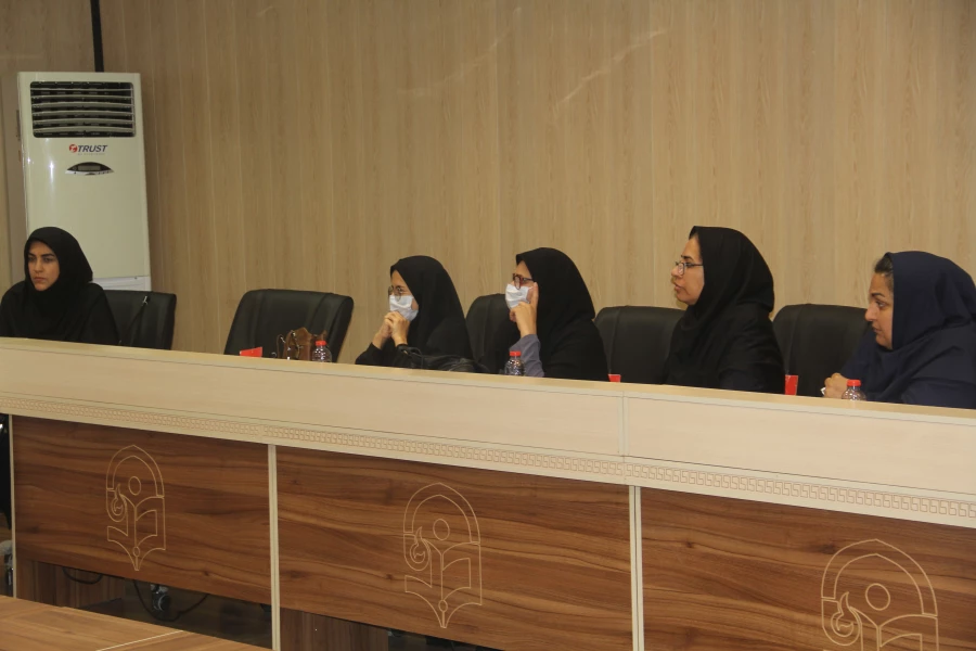 اولین جلسه راهبردی کانون بسیج اساتید واحد خواهران در پردیس شهید بهشتی دانشگاه فرهنگیان هرمزگان  8