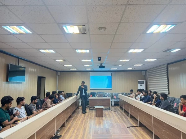 کارگاه  تبیین مولفه های اخلاق حرفه ای در دانشگاه فرهنگیان هرمزگان 5