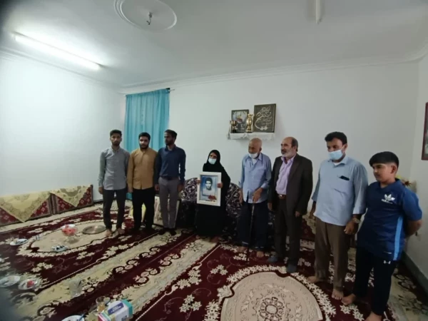 به همت کنگره ی شهدای دانشجو معلم دانشگاه فرهنگیان  استان هرمزگان 7